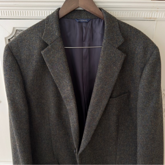 Brooks Brothers Shetland & Cheviot 
Scottish Wool Tweed Sport Coat - Picture 3 of 11